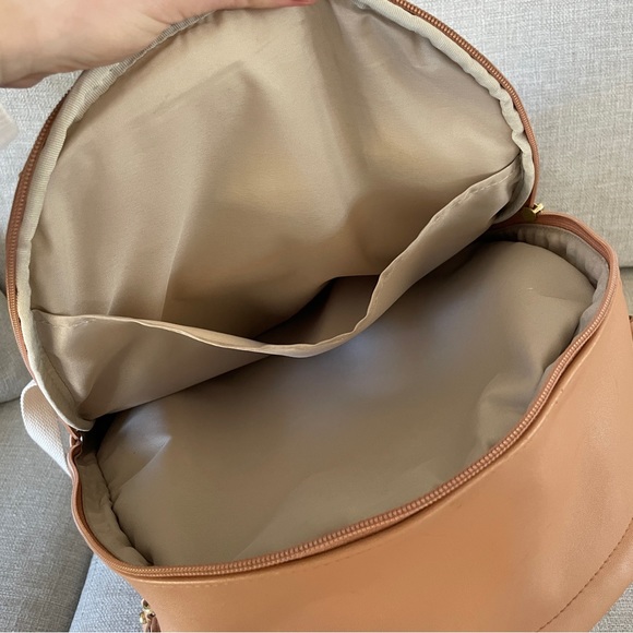 Skip Hop Greenwich Simply Chic Diaper Bag Backpack - Picture 5 of 8